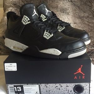 Air Jordan 4 Retro LS